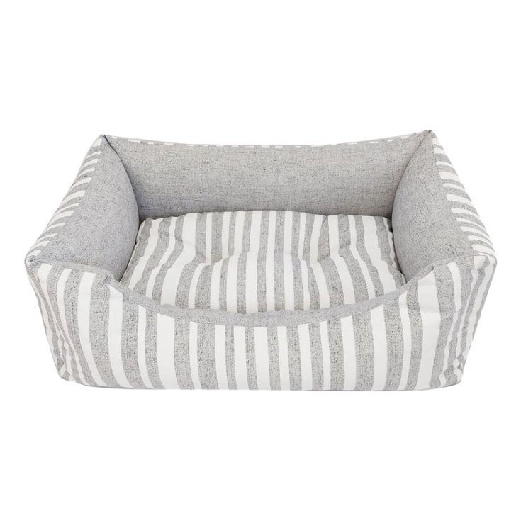RECTANGULAR KENNEL 65CM