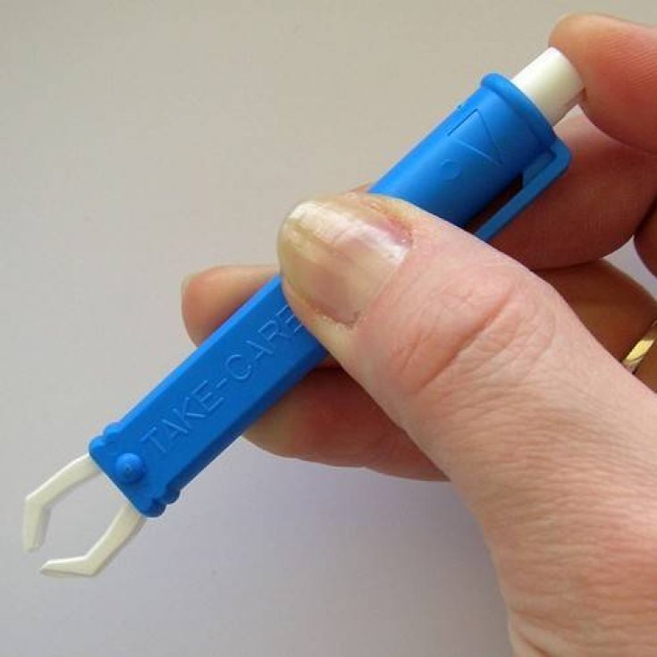 Pharmacare Tweezers Remove Ticks In Single Blister