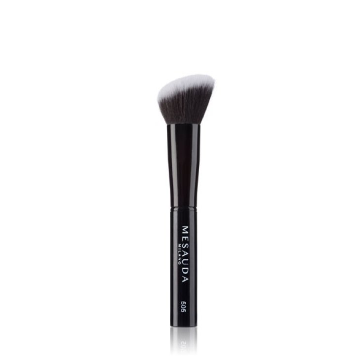 Mesauda Milano Oblique Blush Brush 1 Piece Make-Up Accessory