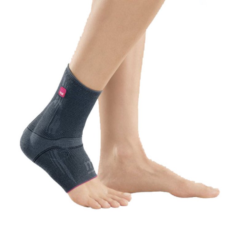 Tess El Levamed anklet 2