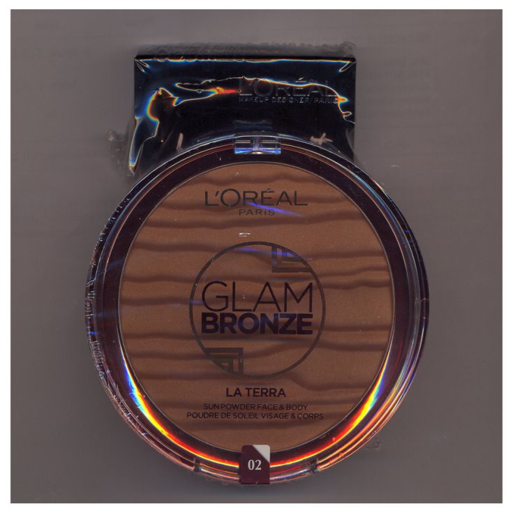L Oreal Kit Glam Bronze n. 2 + Napkin handbag wipes