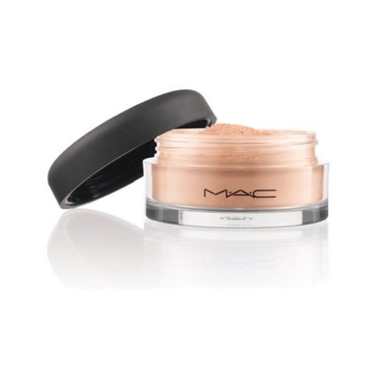 Mac Mineralize Foundation Loose Powder Medium Dark 9.5g