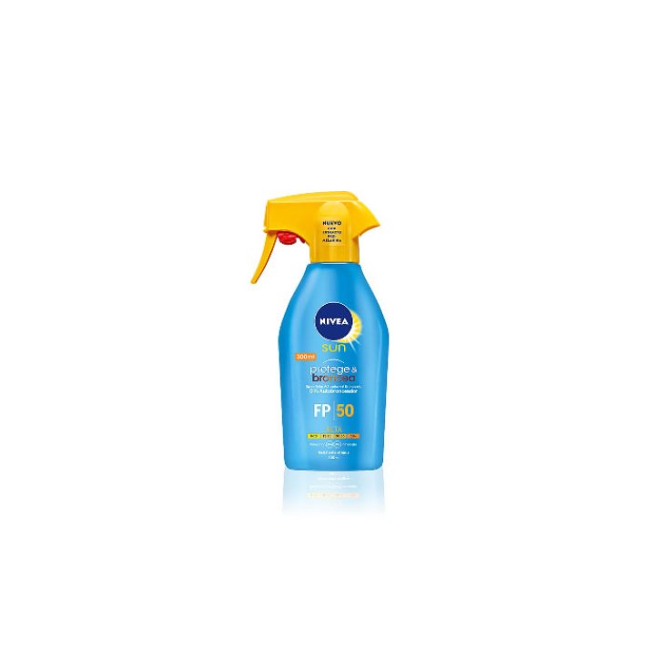 Nivea Protect & Bronze Sun Spray SPF50 300ml