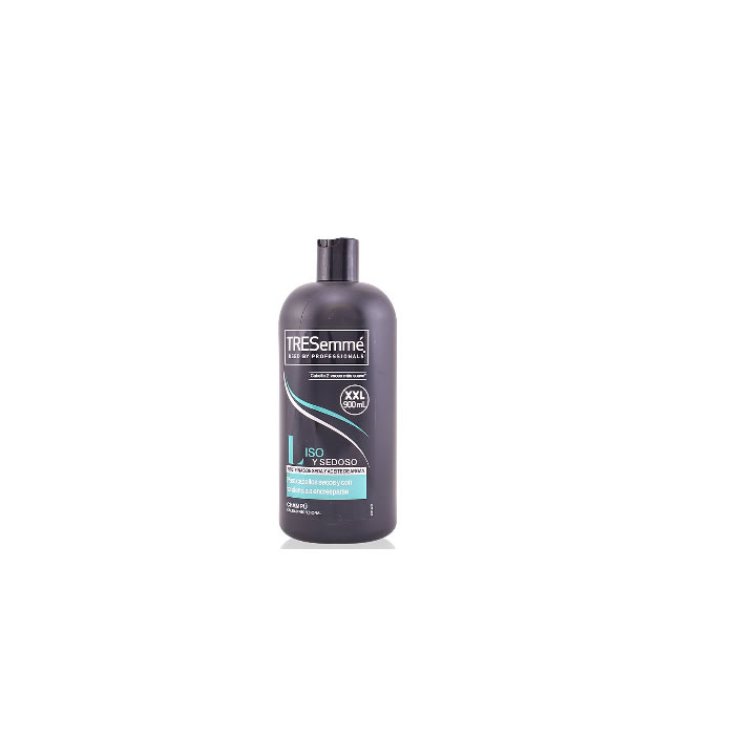 Tresemmé Shampoo Smooth & Silky 900 ml