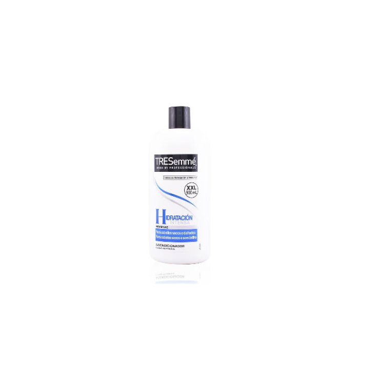 Tresemmé Moisture Rich Conditioner 900 ml
