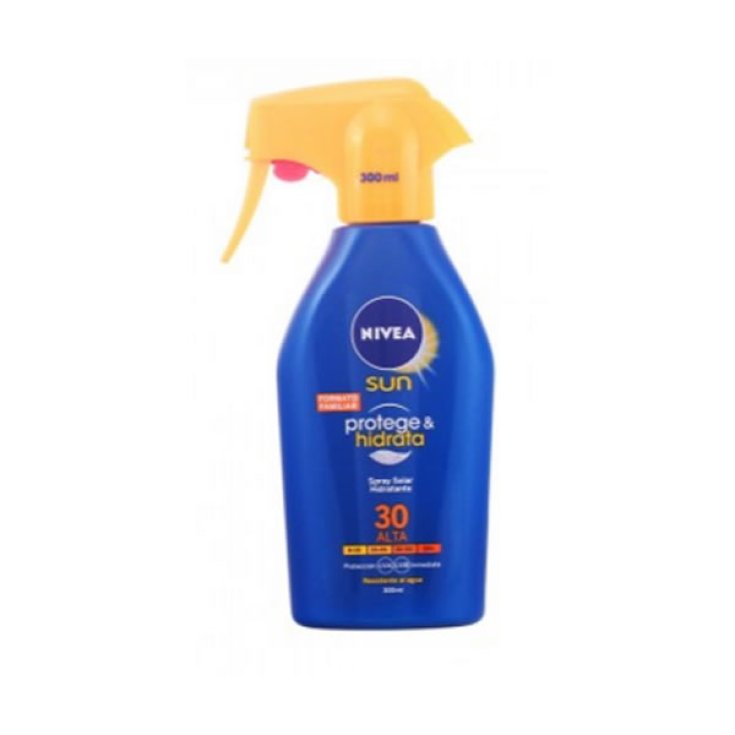 Nivea Sun Protective Moisturizing Spray Spf 30 300ml